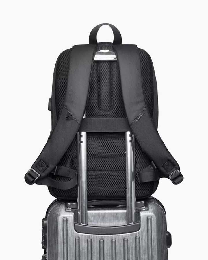 Sac à dos avec pochette ordinateur, coloris noir, fixer sur valise avec bande trolley au dos du sac