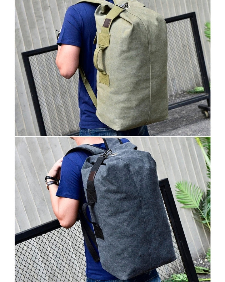 Sac à Dos Canvas Homme, porté sur le dos d'un homme