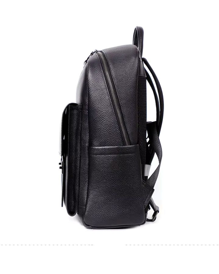 Sac à dos design en cuir véritable homme, vue de profile