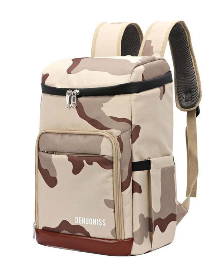 Sac à dos isotherme militaire beige à motif camouflage désert, doté d’une poche frontale et d’un fond contrasté.