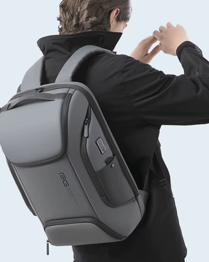Sac à dos de voyage pour ordinateur, porté sur le dos